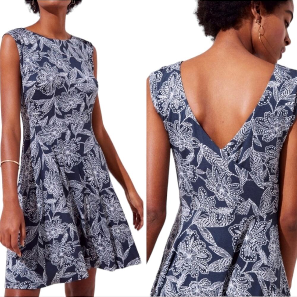Loft Blueβ and White Comfy Super Soft Abstract Floral Wrap Back Dress XS NWT!